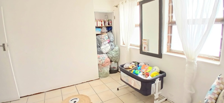 3 Bedroom Property for Sale in Strandfontein Village Western Cape